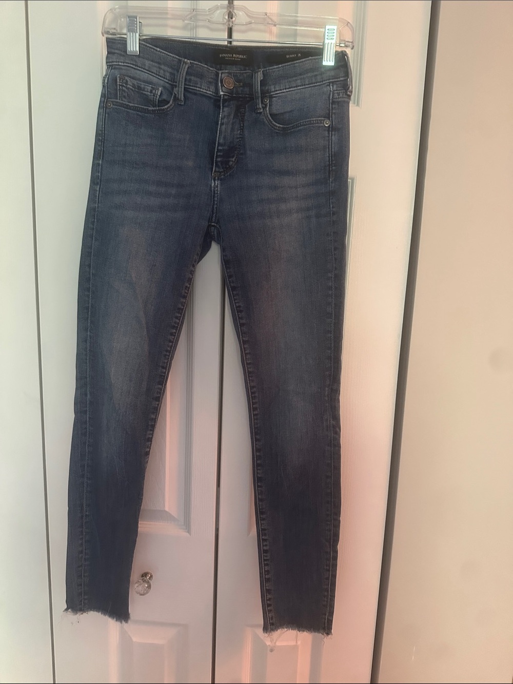 Banana Republic Women's Skinny Jeans in Dark Blue Wash